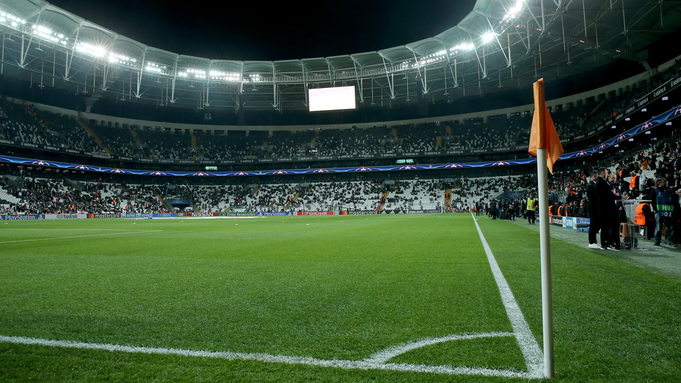 Beşiktaş'ta kombineler satışa çıkıyor