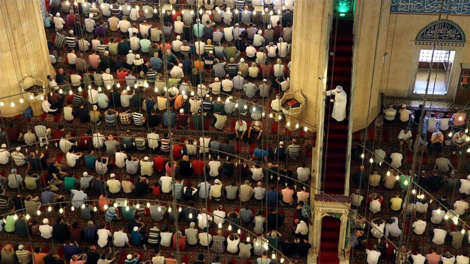 Bursa'da Cuma namazı saat kaçta?