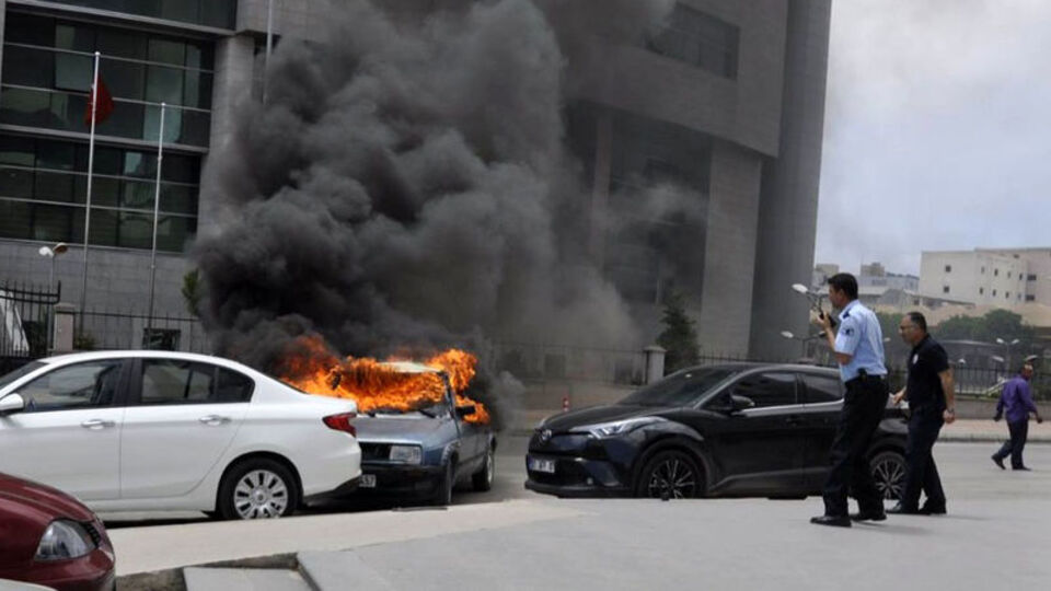 Adliye önünde hareketli dakikalar!