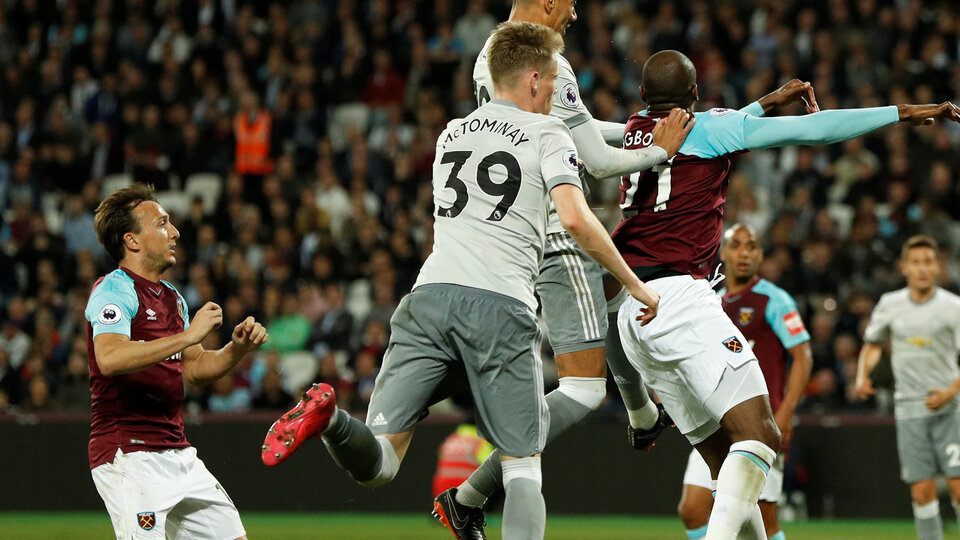 Manchester United, ikinci bitirdi