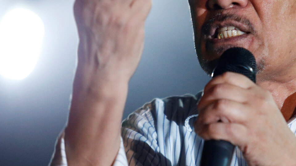 60 yıllık iktidarın değiştiği Malezya'da hapisteki muhalif lidere af geliyor!