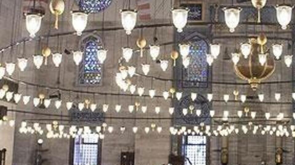 Ankara'da Cuma namazı saat kaçta?