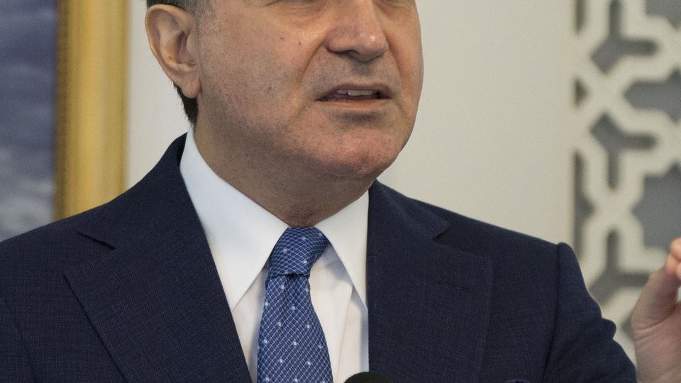 Bakan Çelik: İngiltere ile özel bir ilişkimiz olduğu açık