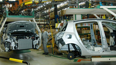 Yılın ilk dört ayında otomotiv üretimi yüzde 2 azaldı