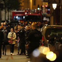 Paris saldırısında terör şüphesi!