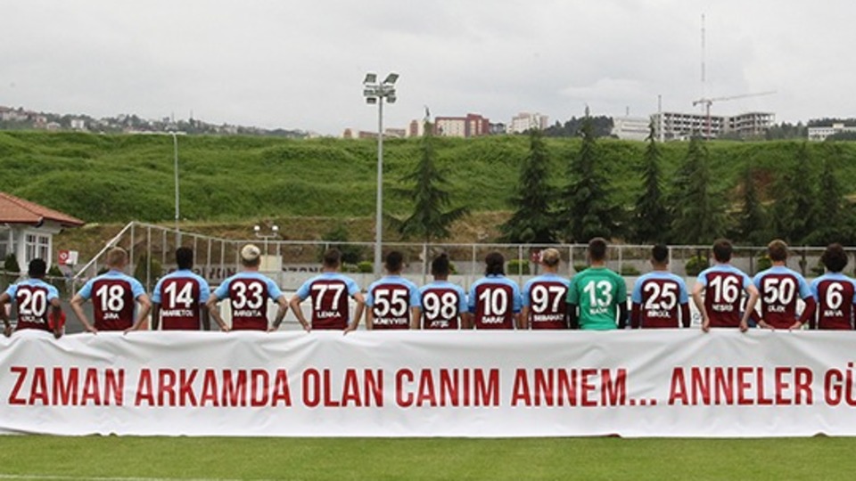 Trabzonsporlu futbolculardan anlamlı video