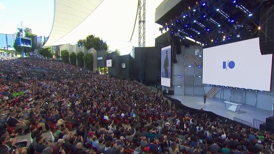 Google yapay zeka ile sohbet öncesi kullanıcıları uyaracak