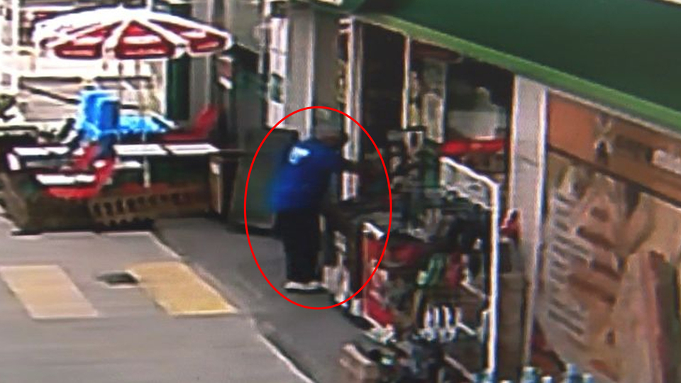 Benzinliğe gelen adamın yaptığı herkesi hayrete düşürdü! "Çok şaşırdık"