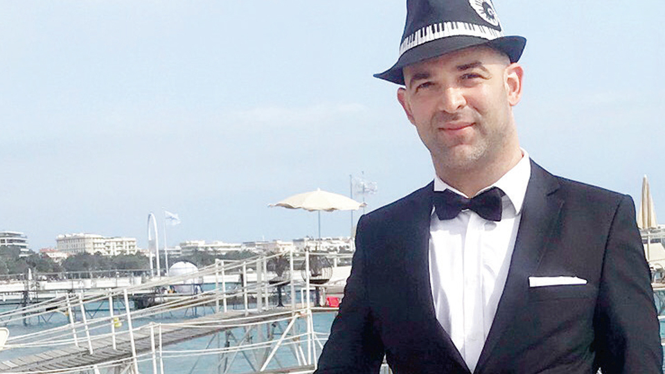 Film müziği teklifi aldı