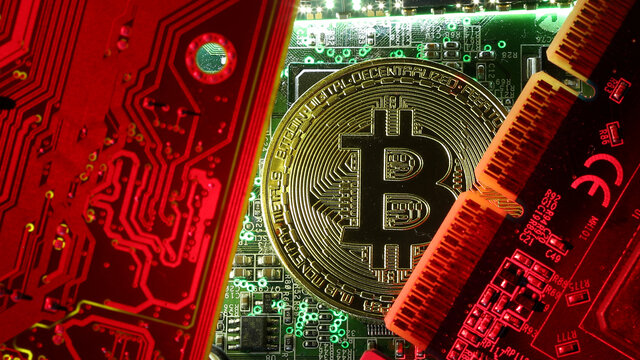 Dev banka Bitcoin teknolojisine geçti!