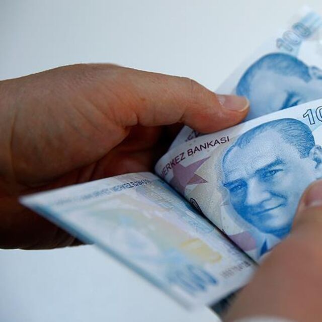 Emekliye bayram ikramiyesi için kesin tarih verildi