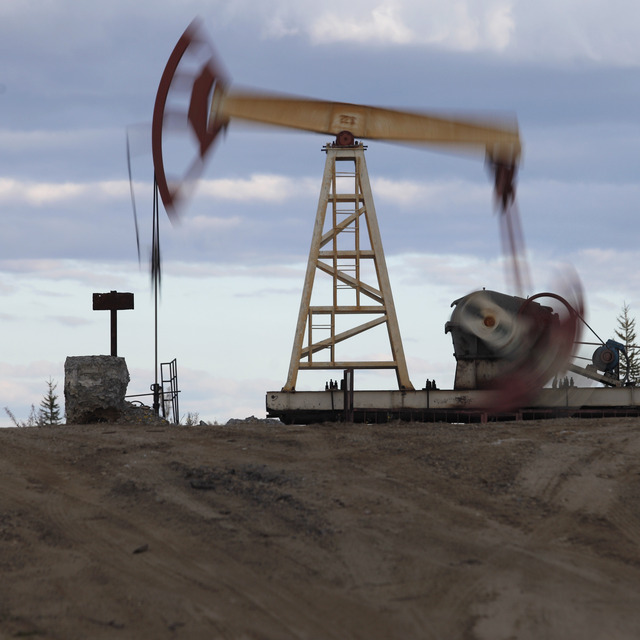 OPEC'in petrol üretimi arttı