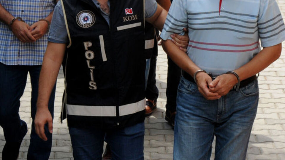 FETÖ'nün kripto emniyet listesine baskın: 116 polise gözaltı