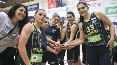 Fenerbahçe seriye galibiyetle başladı