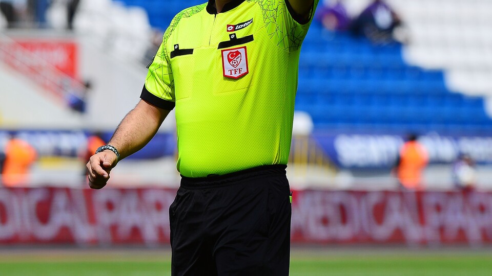 Rövanş maçlarının hakemleri belli oldu