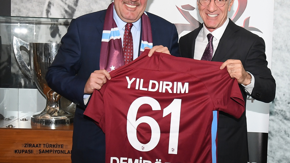 Ağaoğlu'ndan Demirören'e ziyaret
