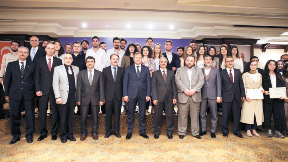 Yeni nesil gazetecilere sertifika