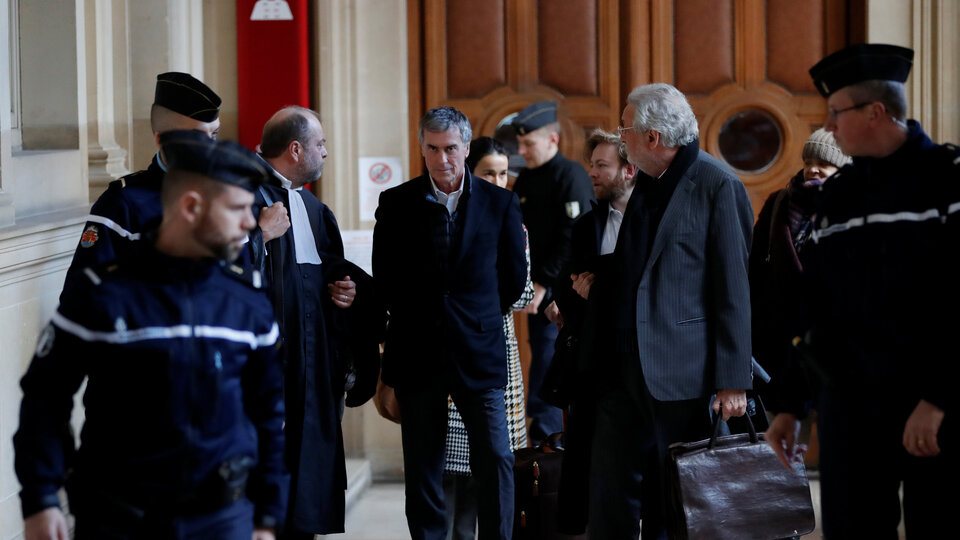 Eski Fransız Bütçe Bakanı'na hapis cezası