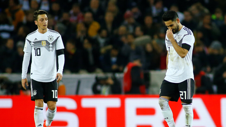 Löw'den İlkay ve Mesut'la ilgili açıklama