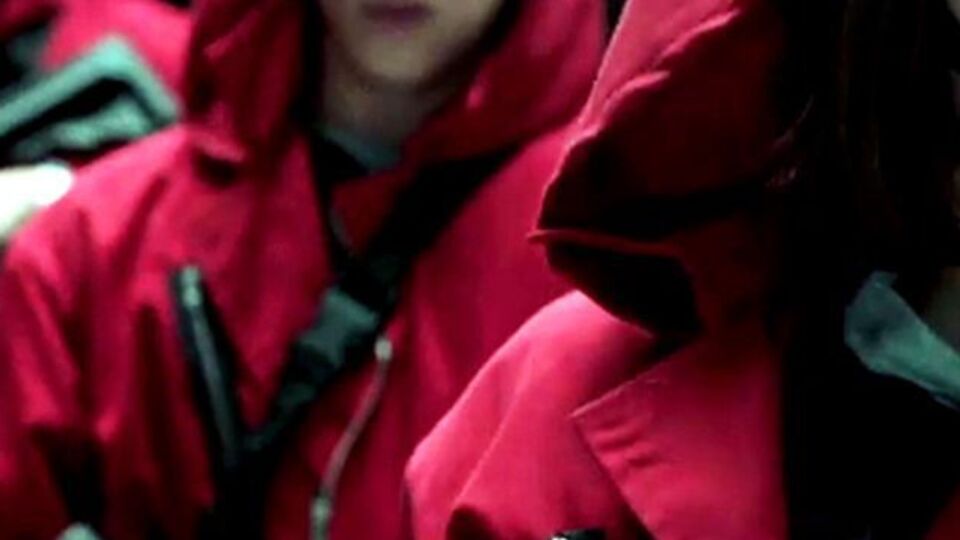 Netflix'ten izleyicilere müjde! Yüzlerce dizi ve film geliyor