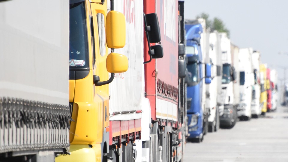 Tüm giriş çıkışlar durdu