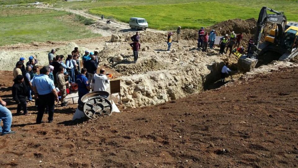 Isparta'da göçük! 1 işçi toprak altında kaldı