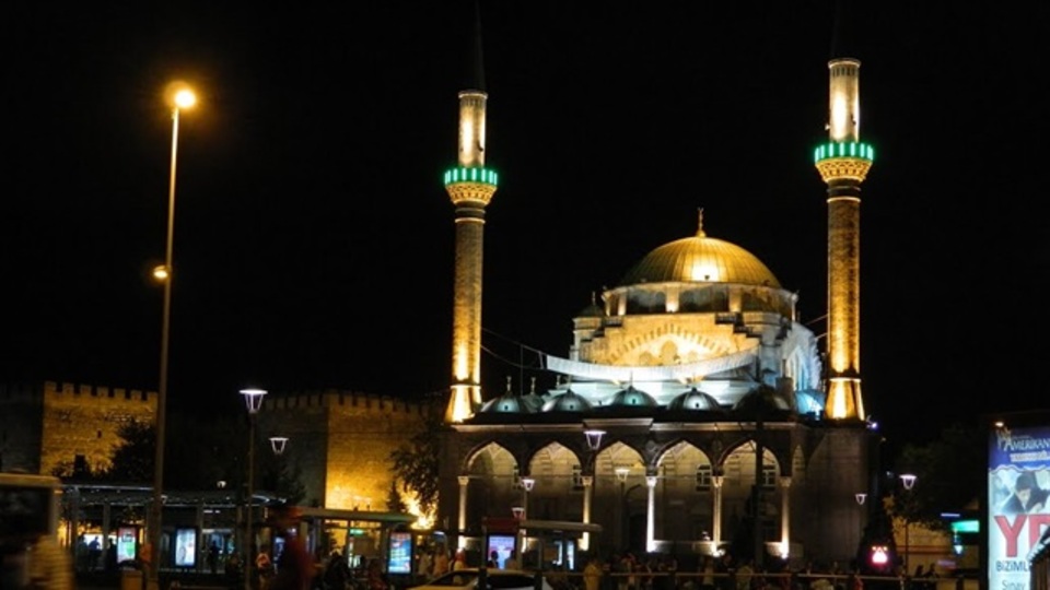 Kayseri'de iftar saat kaçta?