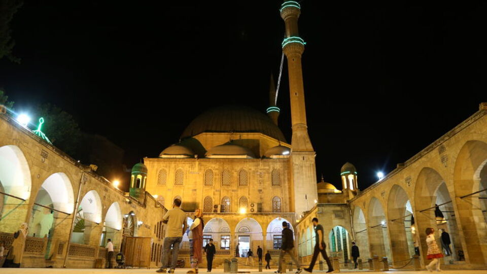 Şanlıurfa'da sahur saat kaçta yapılacak?