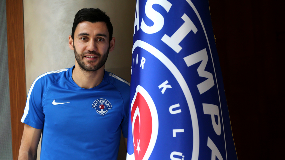 Veysel Sarı imzayı attı