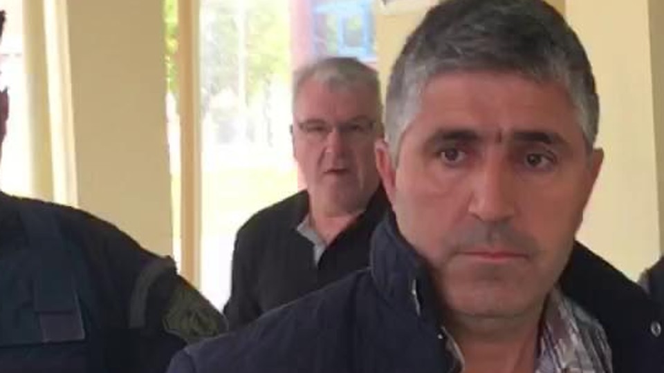 Cezaevindeki 2 Yunan askere sürpriz ziyaret!