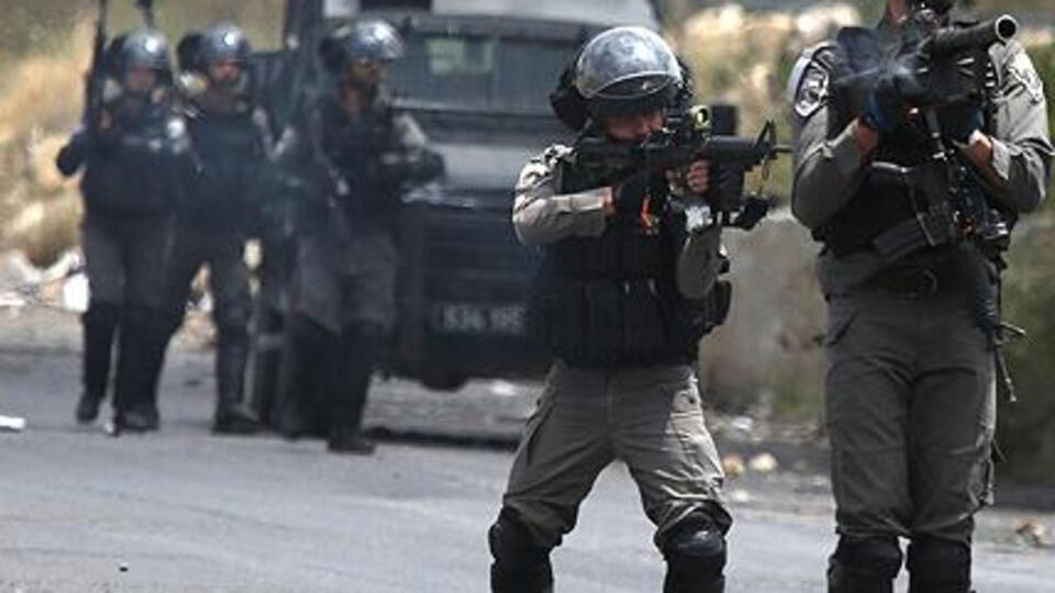 İsrail askerlerinden Batı Şeria'daki gösteriye müdahale