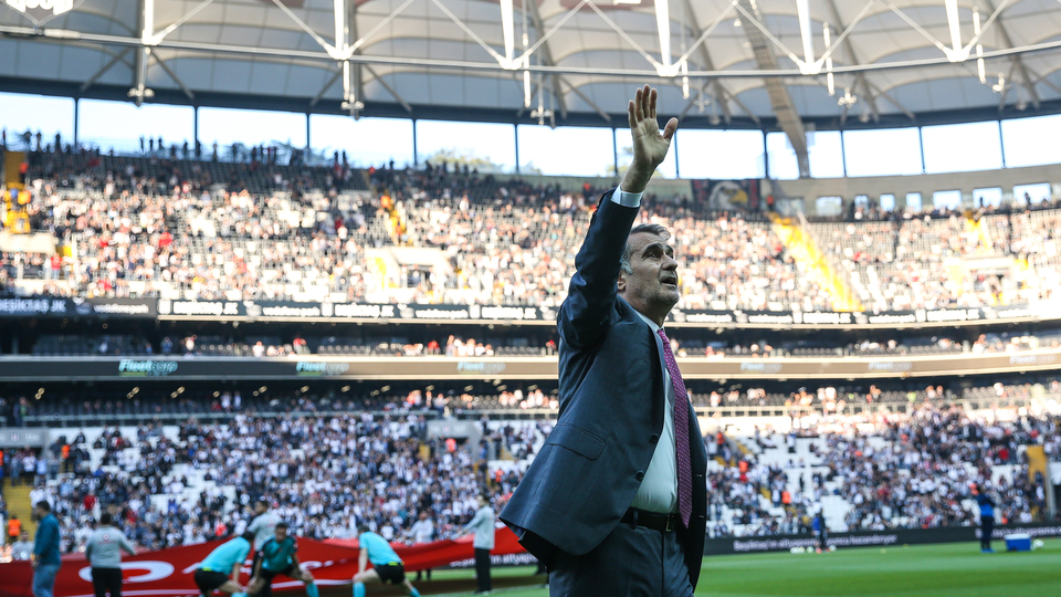 Şenol Güneş, rekor için sahada!