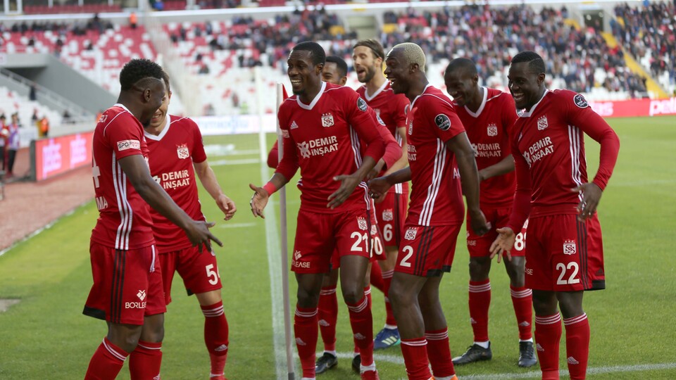 Sivasspor, içeride farklı!