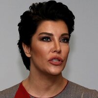 Deniz Akkaya'dan takipçisine ayar!