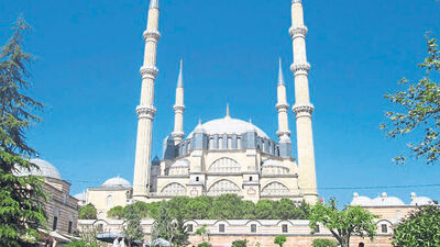 İstanbul'da iftar ve sahur vakitleri 17 Mayıs!