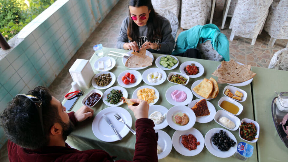 Çeşit çeşit nefis kahvaltılık tarifleri