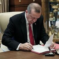 Erdoğan'dan peş peşe onay! 20 Üniversite, ikramiye, yetki kanunu...
