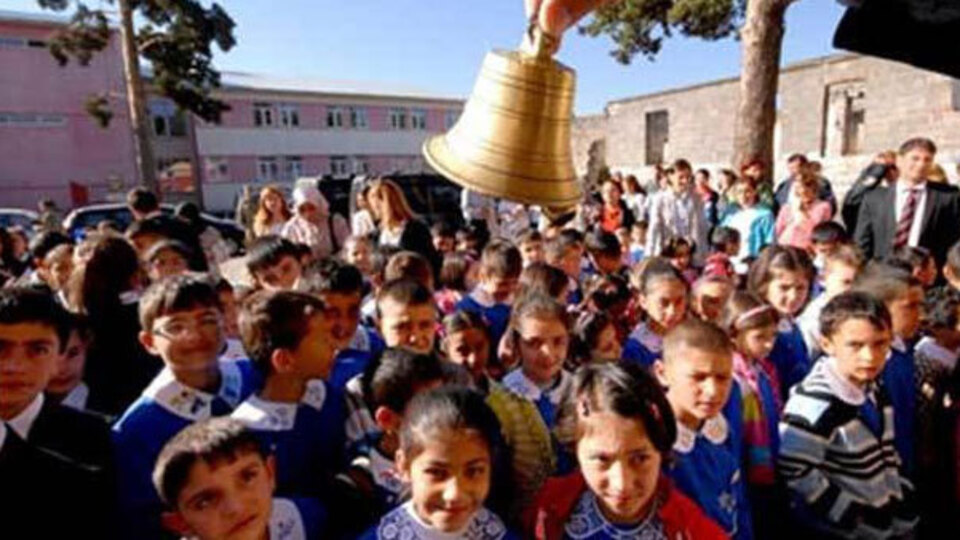 Yarın okullar tatil mi?