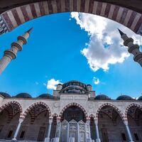 Ankara'da cuma namazı saat kaçta?