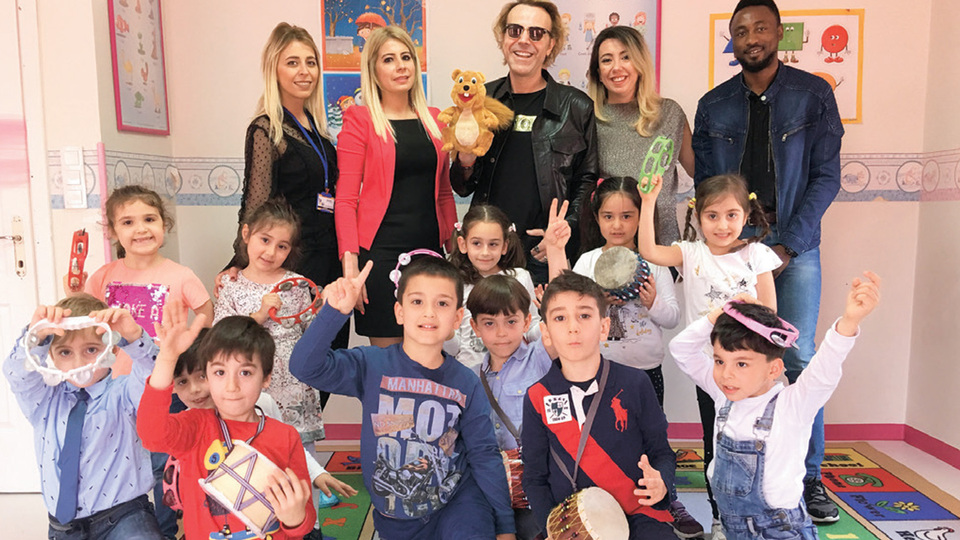 Çocuklarla buluştu