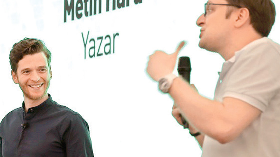 Metin Hara söyleşi düzenledi