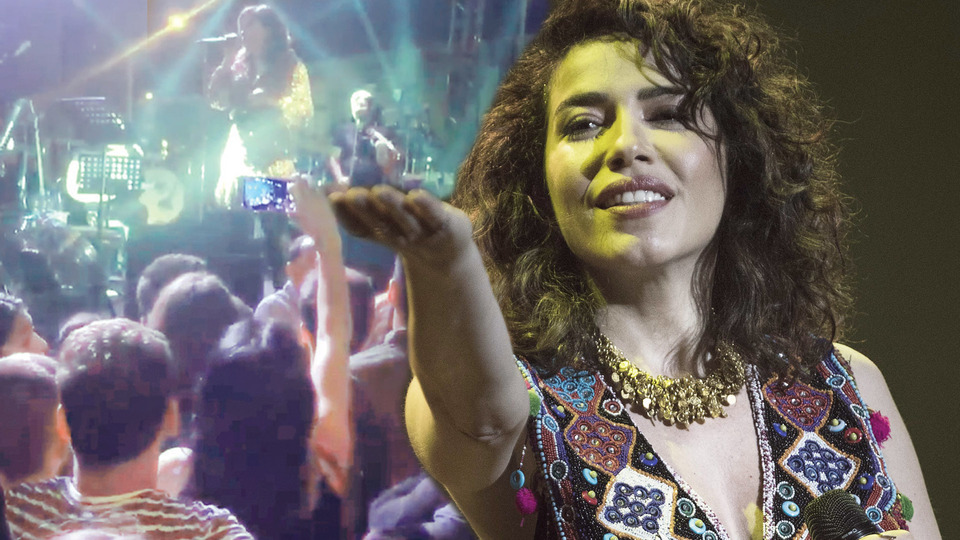 Playback fırçası! "Bize canlı söyle"