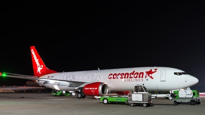 Türkiye'nin ilk Boeing 737 MAX 8'i Antalya'ya indi