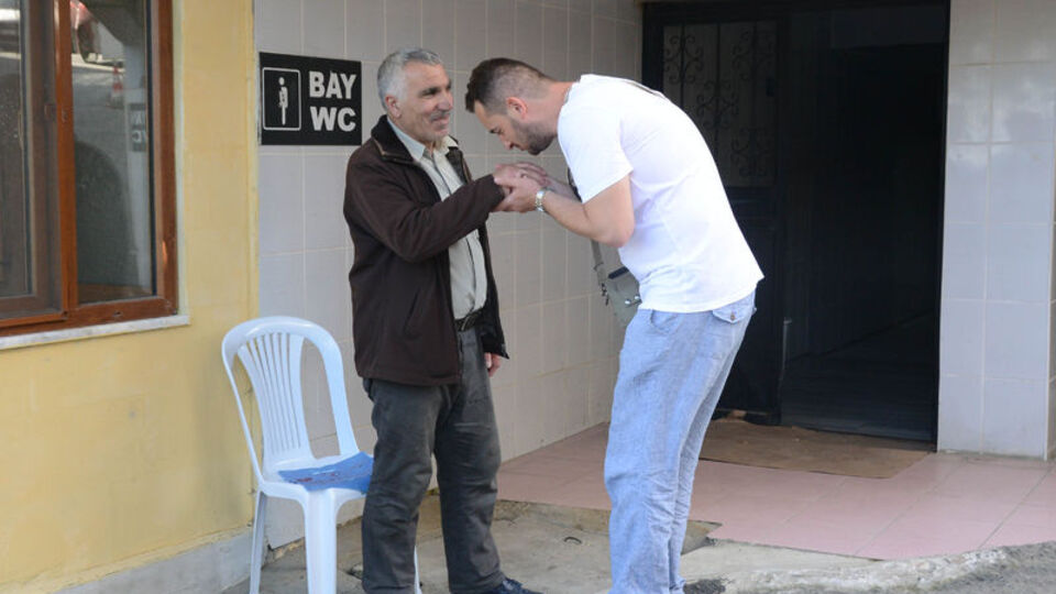 Cebinde 6 TL varken yolda 5 bin euro buldu!