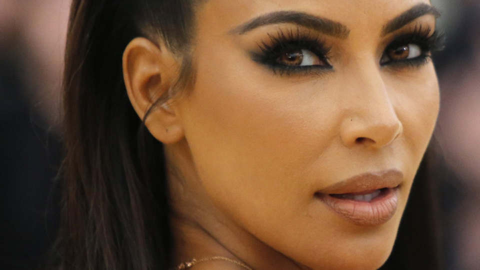 Tepki gelince fotoğrafı sildi