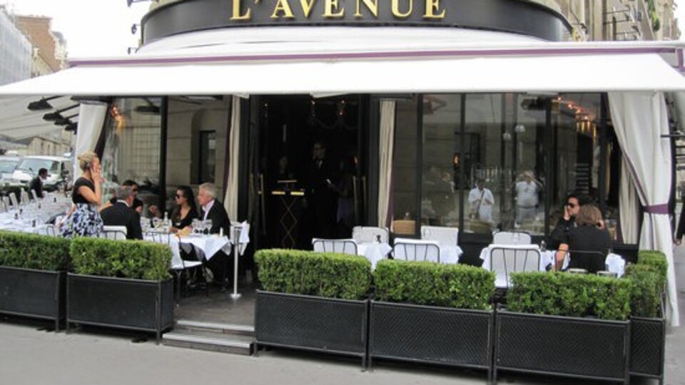 Ünlü Fransız restoranda ırkçı uygulama