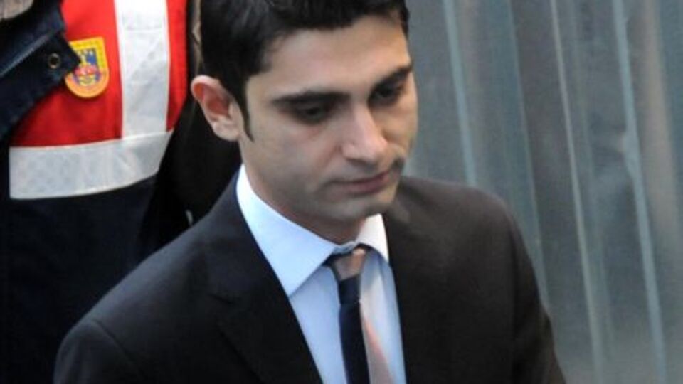 Yaptığı şey korkunç! O öğretmene kötü haber