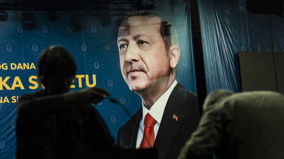 Erdoğan'a o ülkeye ziyareti öncesi suikast ihbarı!