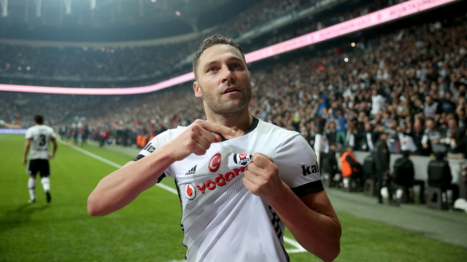 Beşiktaş Tosic'e videoyla veda etti!