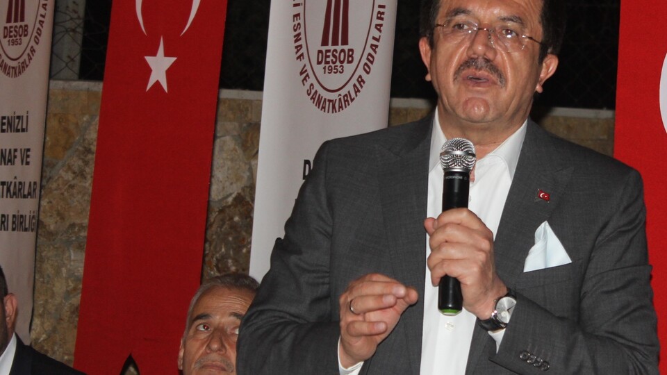 Ekonomi Bakanı Zeybekci'den 19 Mayıs mesajı
